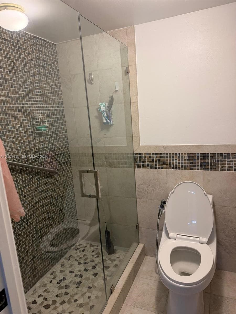 CLIFTON CONDO · #1201 in Hallandale Beach - Photo 17