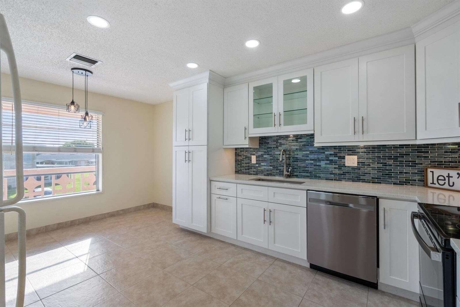Eat in Kitchen Area
