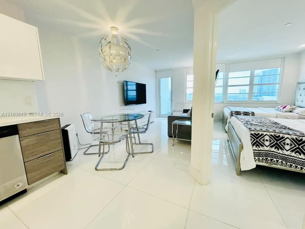 The Decoplage · #1645 in Miami Beach - Photo 2