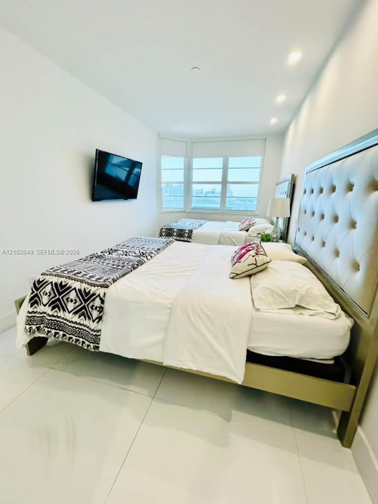 The Decoplage · #1645 in Miami Beach - Photo 7