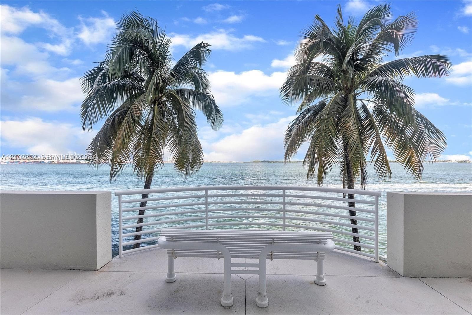 St Louis · #1804 in Miami - Photo 17