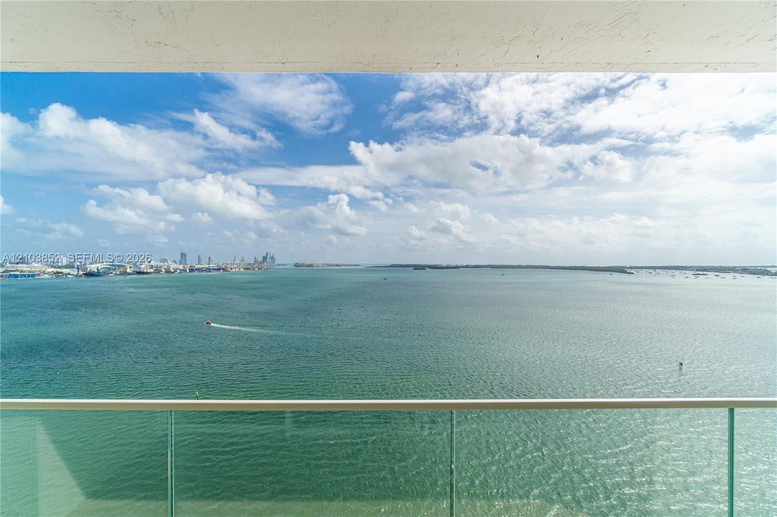 St Louis · #1804 in Miami - Photo 3
