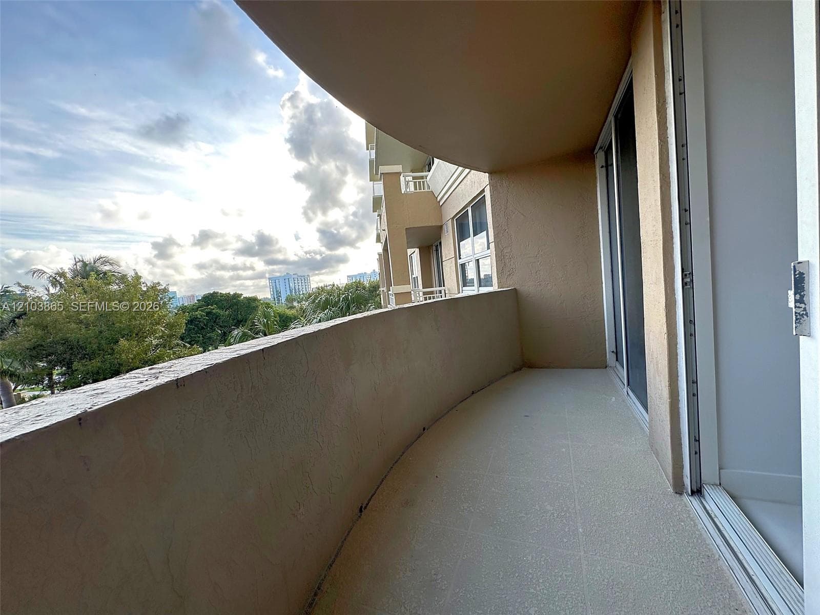 TURNBERRY ON THE GREEN CO · #406 in Aventura - Photo 13