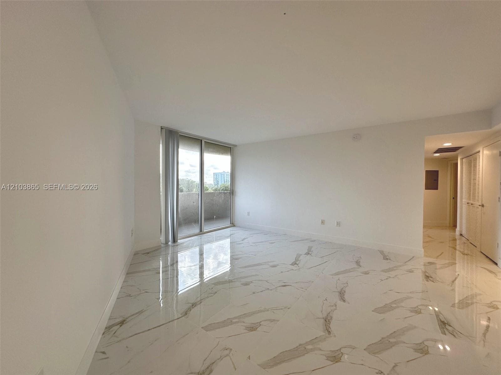 TURNBERRY ON THE GREEN CO · #406 in Aventura - Photo 3