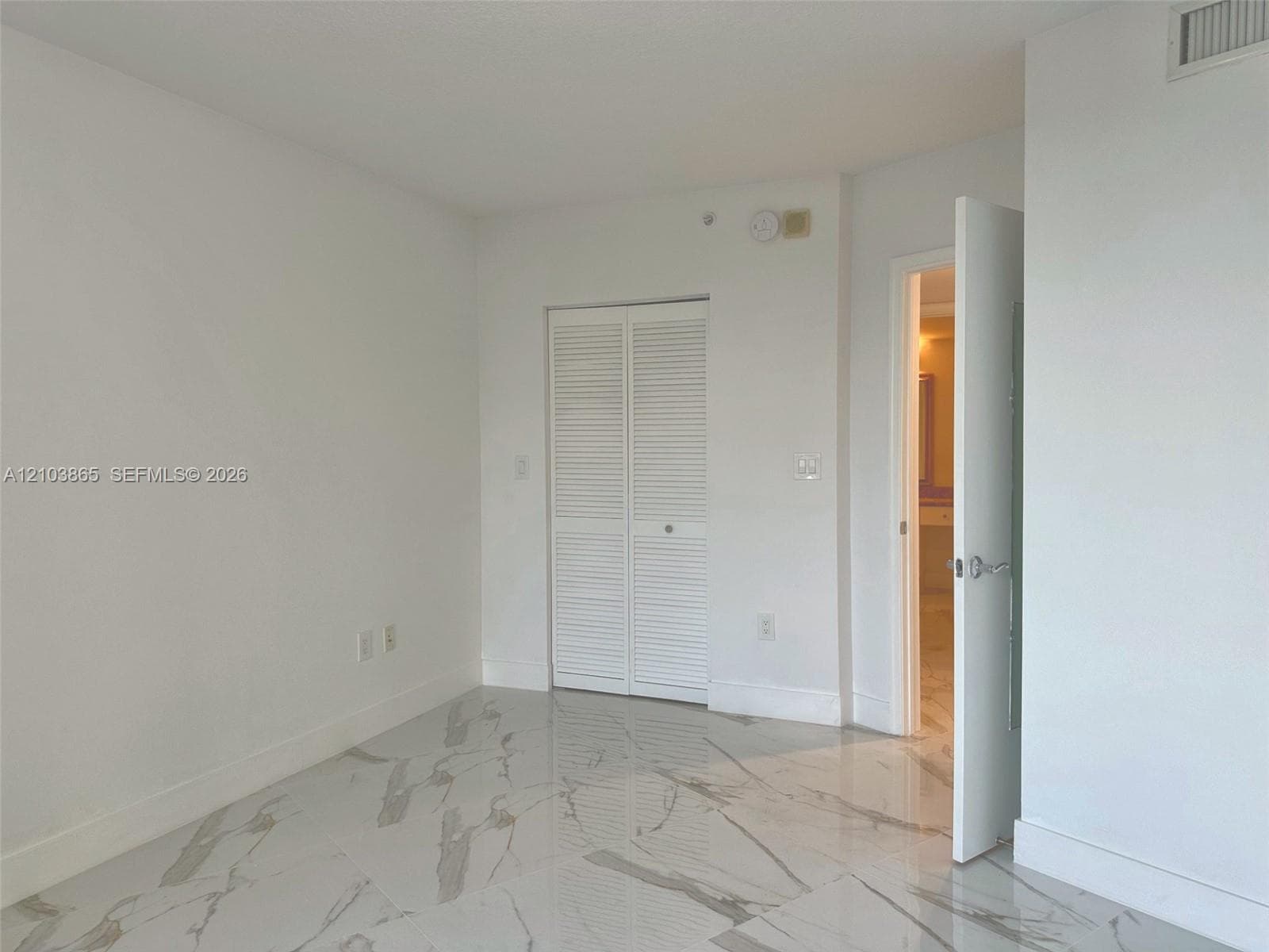 TURNBERRY ON THE GREEN CO · #406 in Aventura - Photo 10