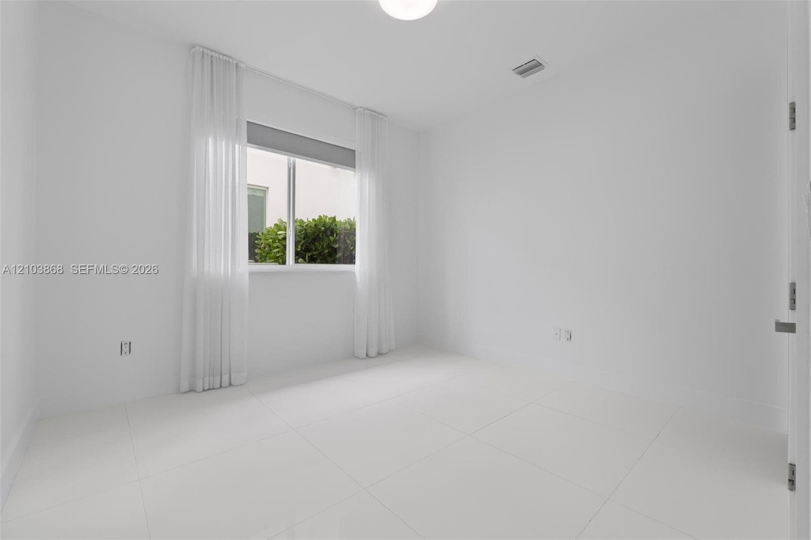 Groundfloor Bedroom