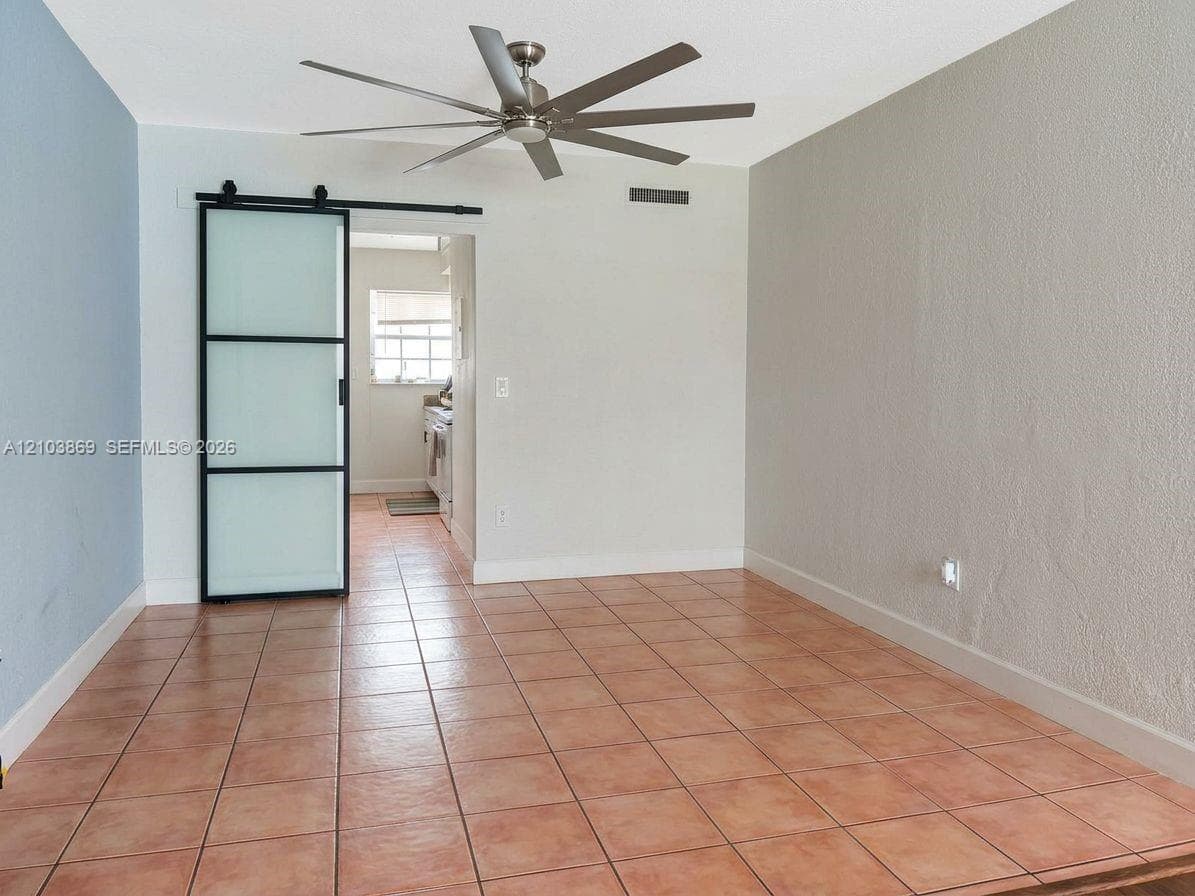 SOUTHERN STAR CONDO · #24 in Bay Harbor Islands - Photo 3