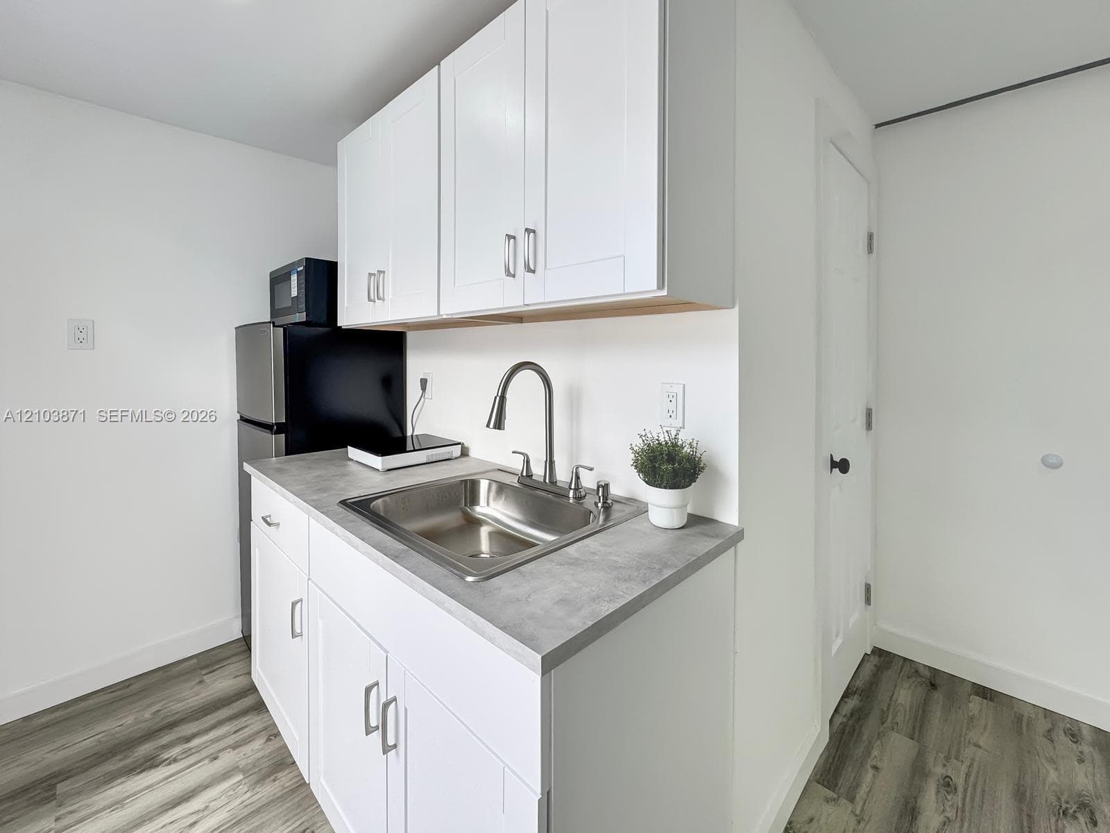 GOLDEN EAGLE ESTATES SEC · #1 in Hialeah Gardens - Photo 6
