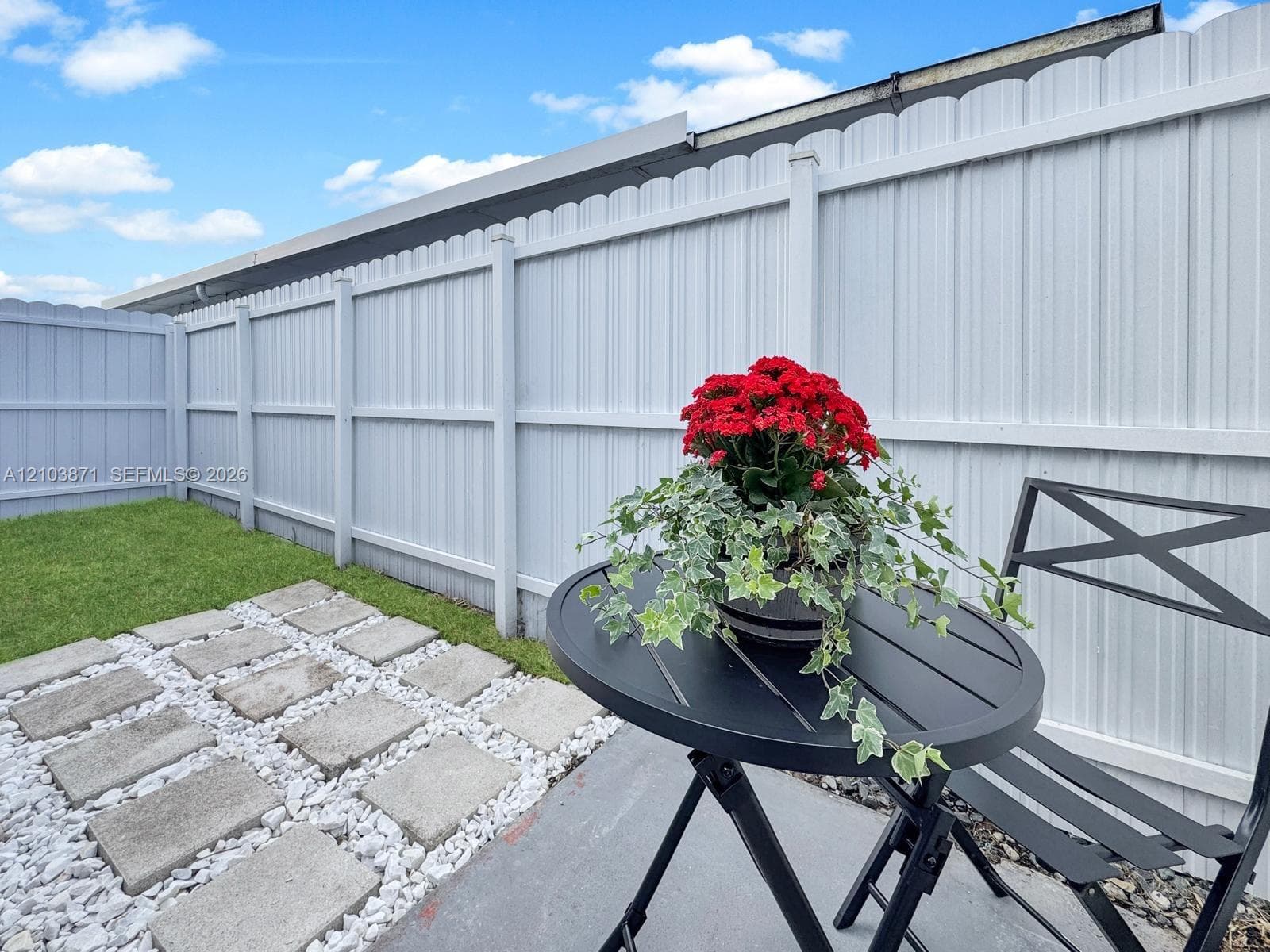 GOLDEN EAGLE ESTATES SEC · #1 in Hialeah Gardens - Photo 9