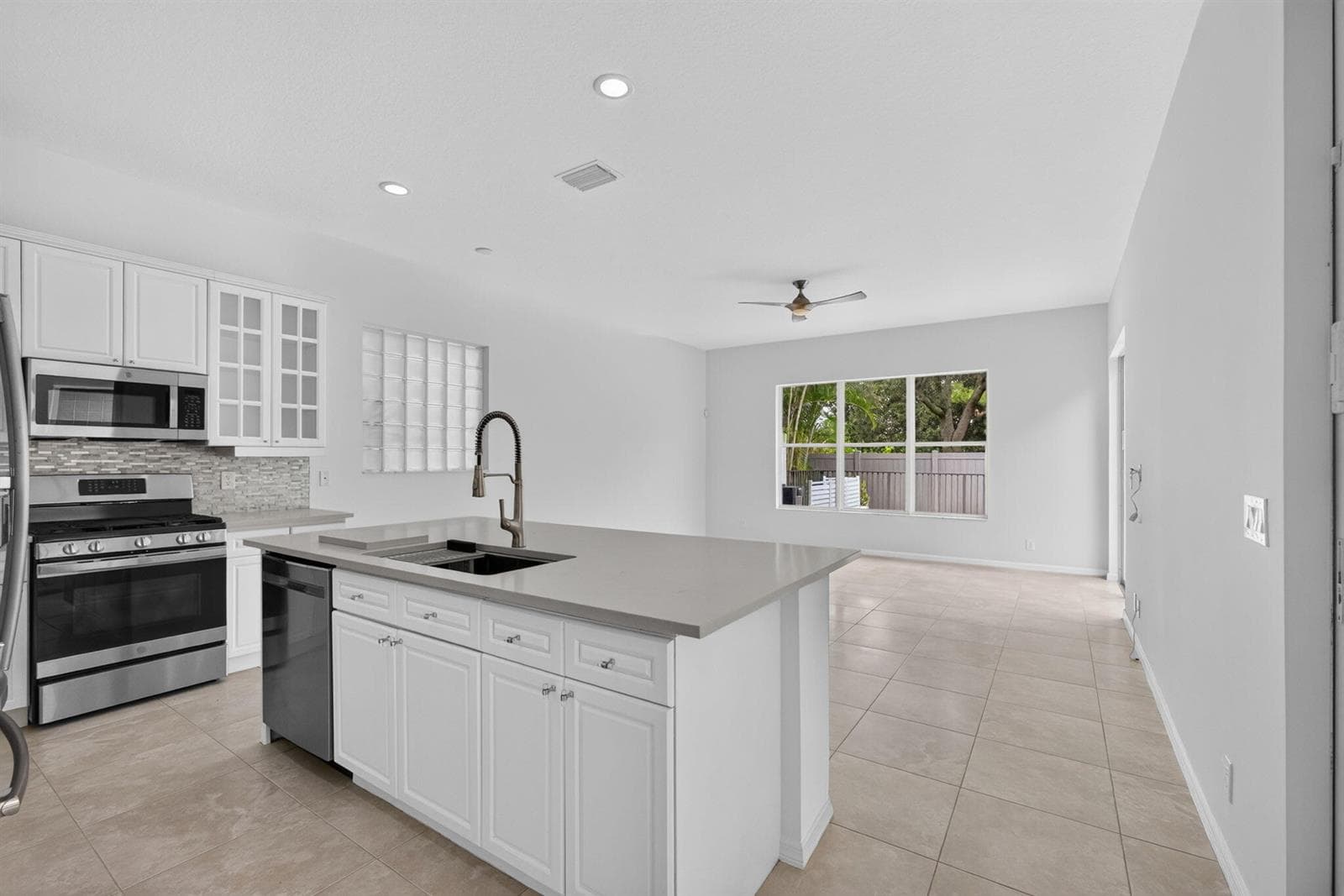 Kitchen View to Fam Room