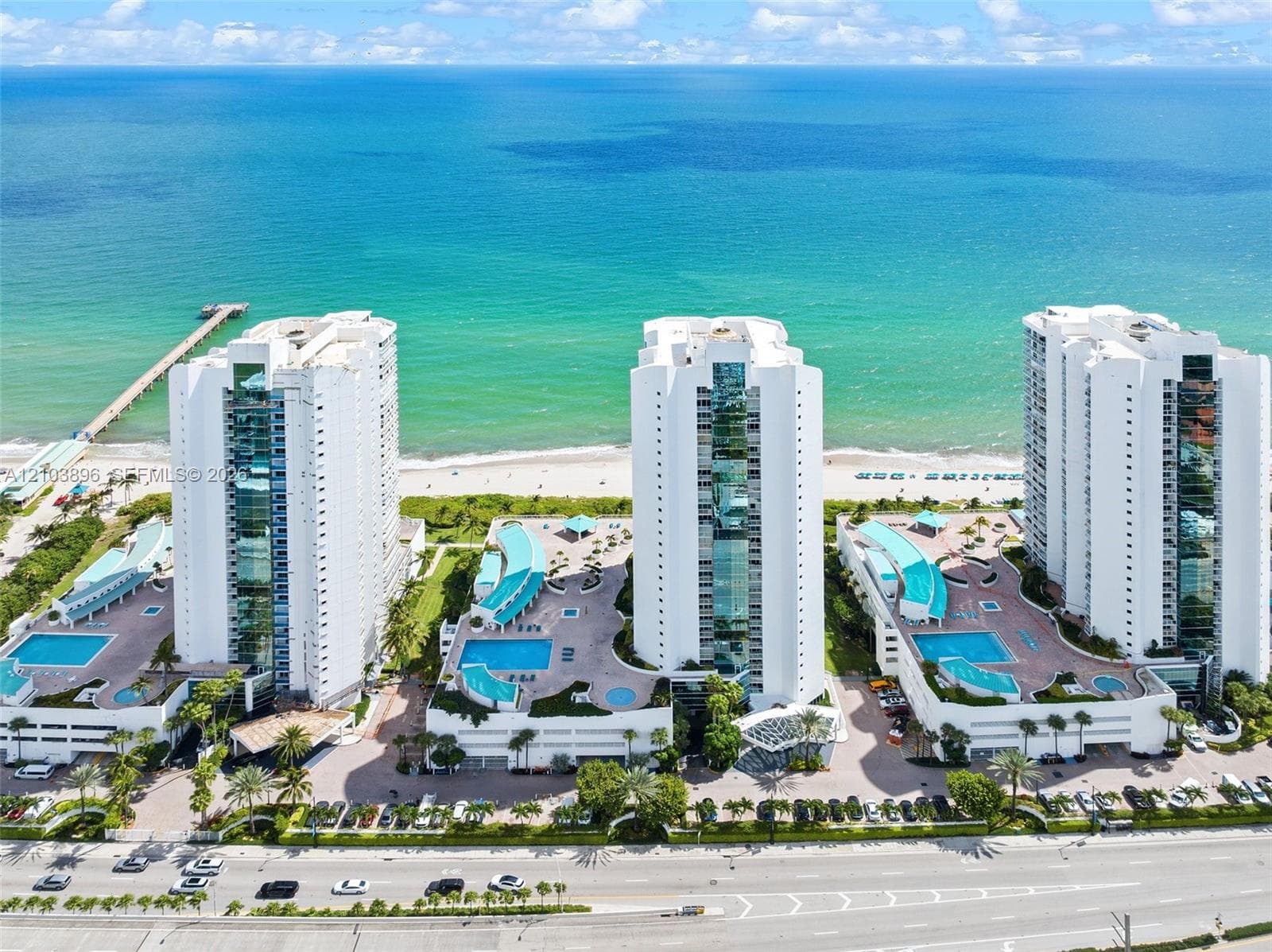Oceania III · #2235 in Sunny Isles Beach - Photo 2