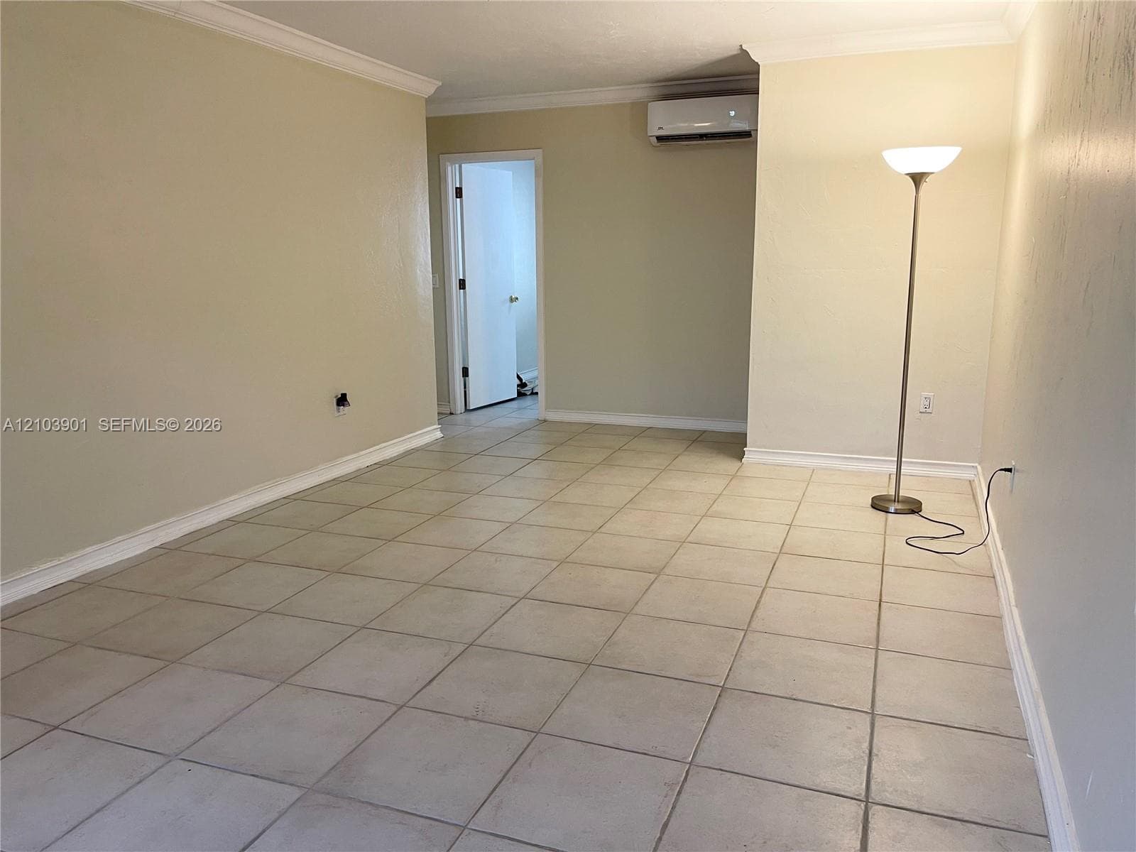 White Hall · #12-B in Bal Harbour - Photo 1