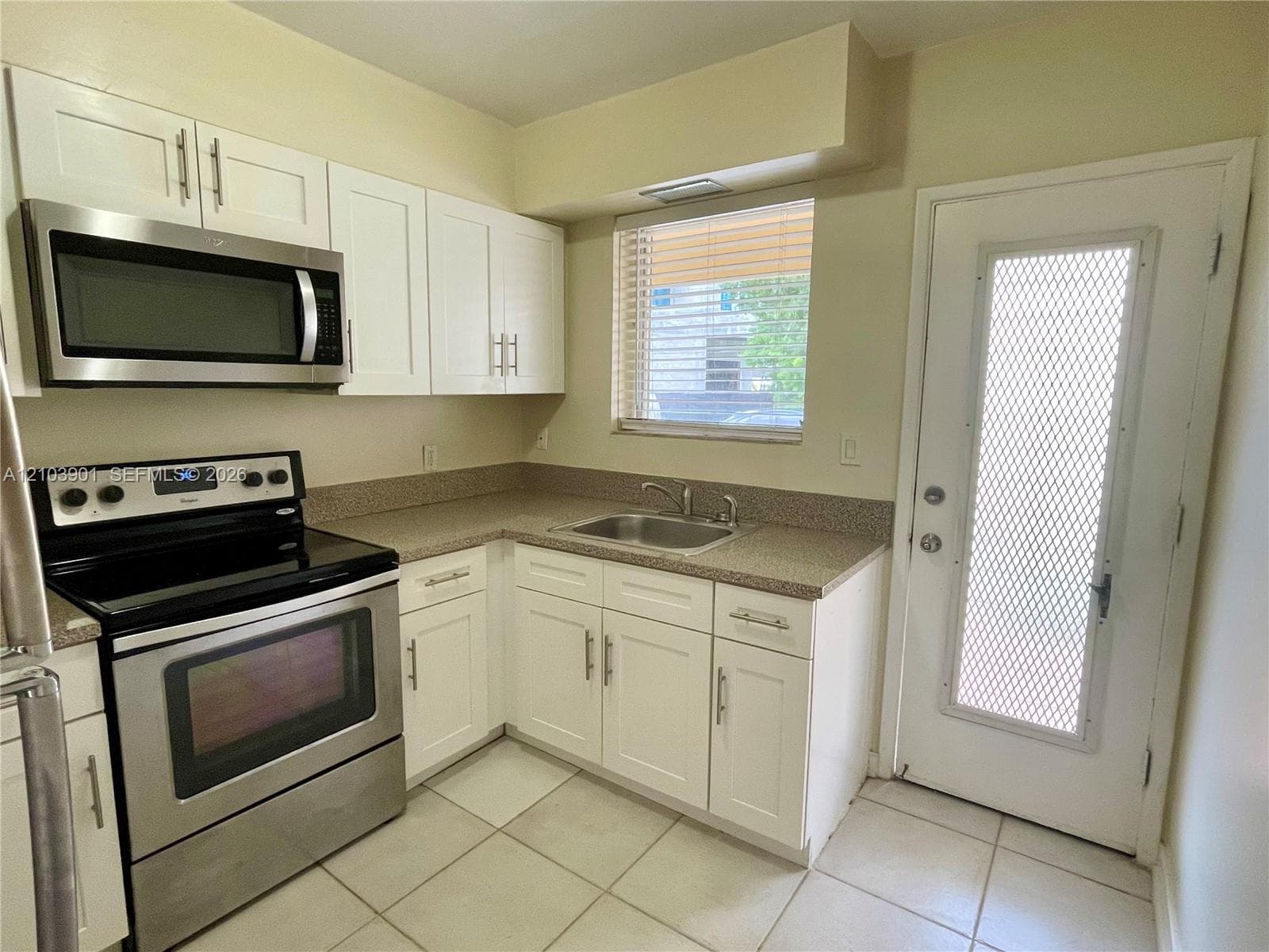 White Hall · #12-B in Bal Harbour - Photo 14
