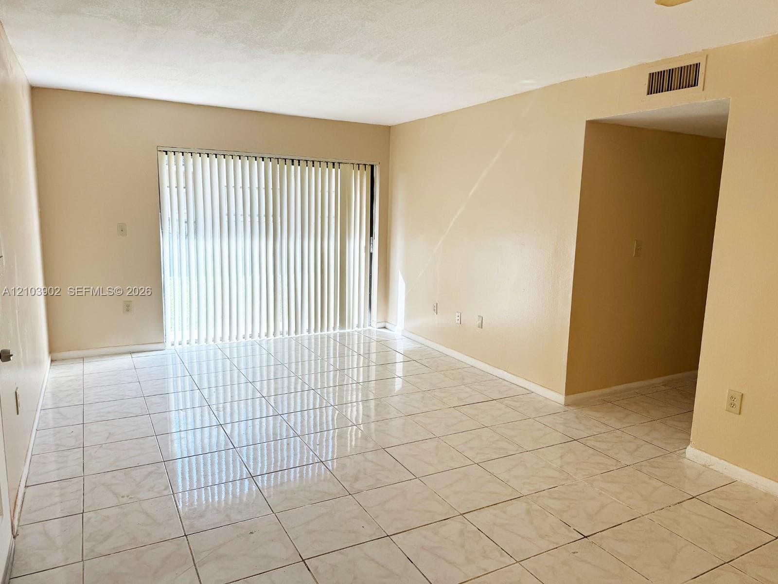 MAGNOLIA LANE CONDO · #13-106 in Miami - Photo 2