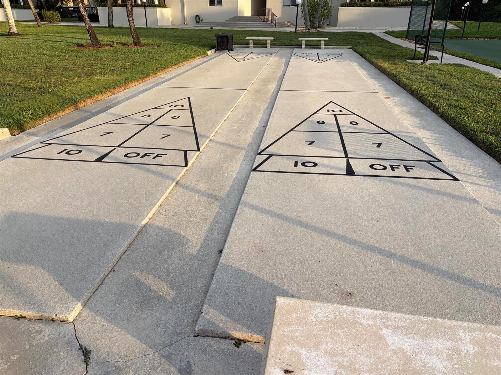 Shuffle Board 1 Longwood