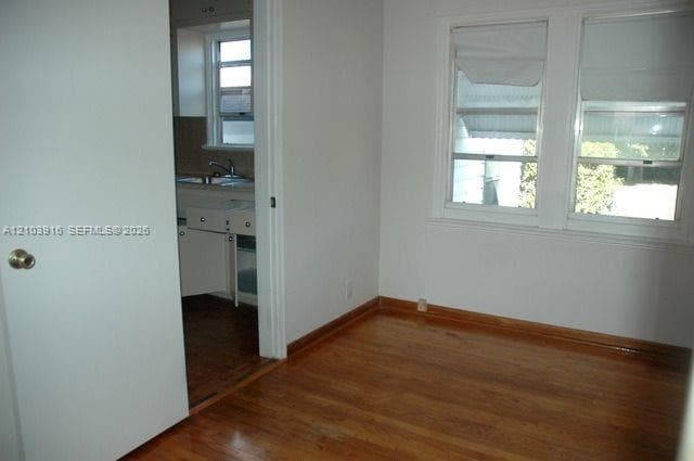 2301 SW 15th St photo 7
