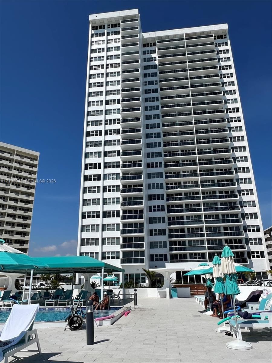 PARKER TOWER CONDO · #303 in Hallandale Beach - Photo 12