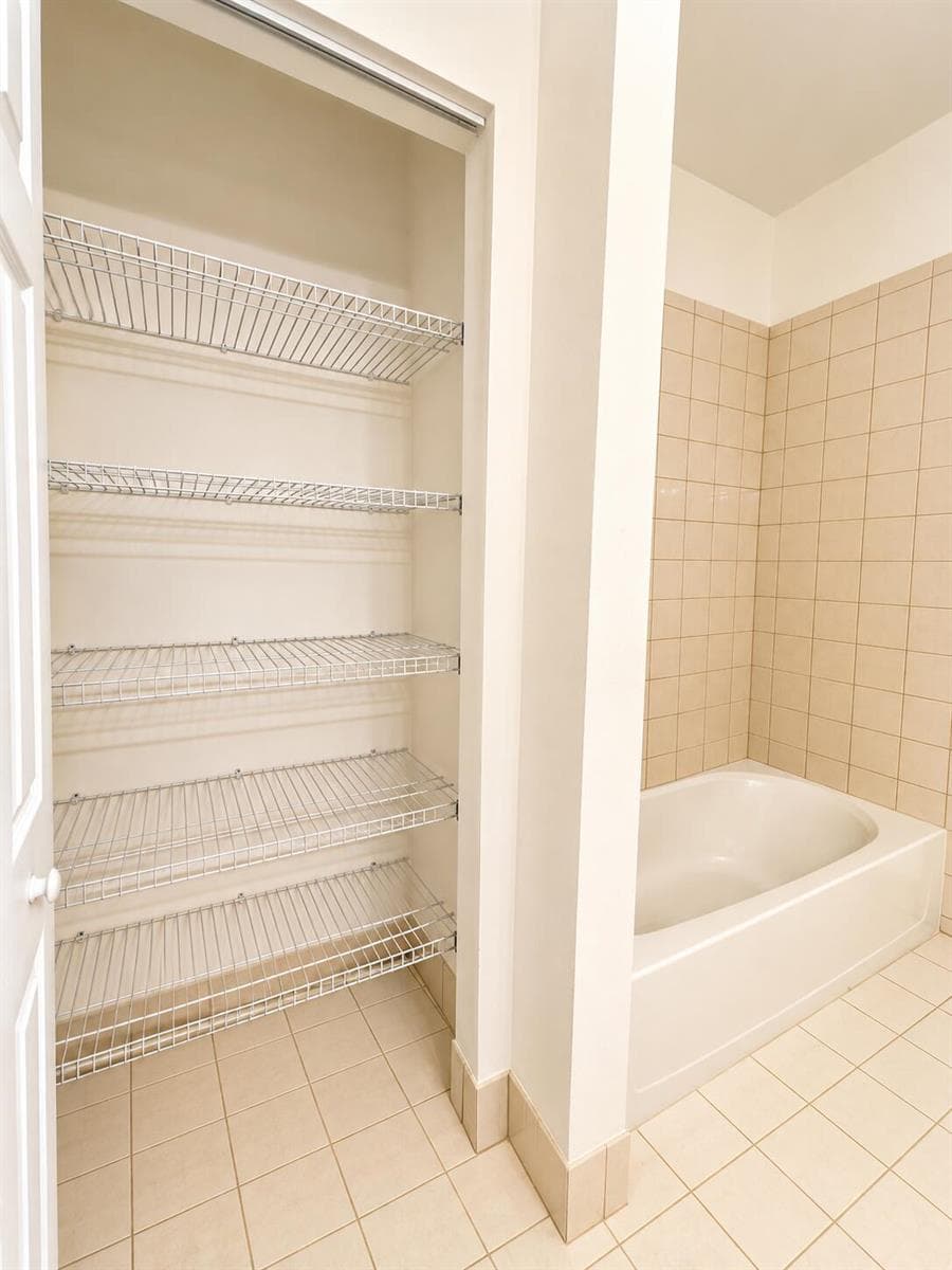 2nd Full Bathroom
