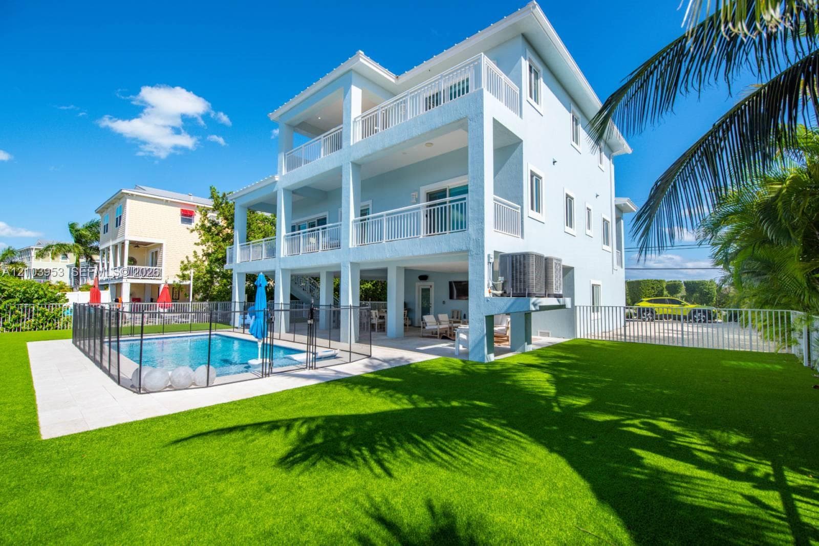 233 Sombrero Beach Rd photo 3