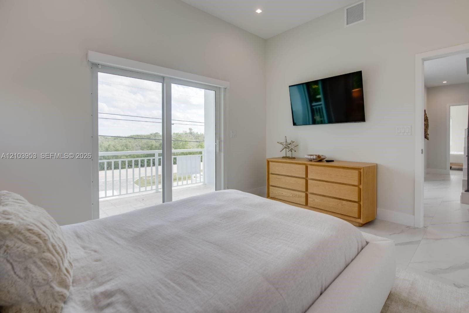 233 Sombrero Beach Rd photo 15