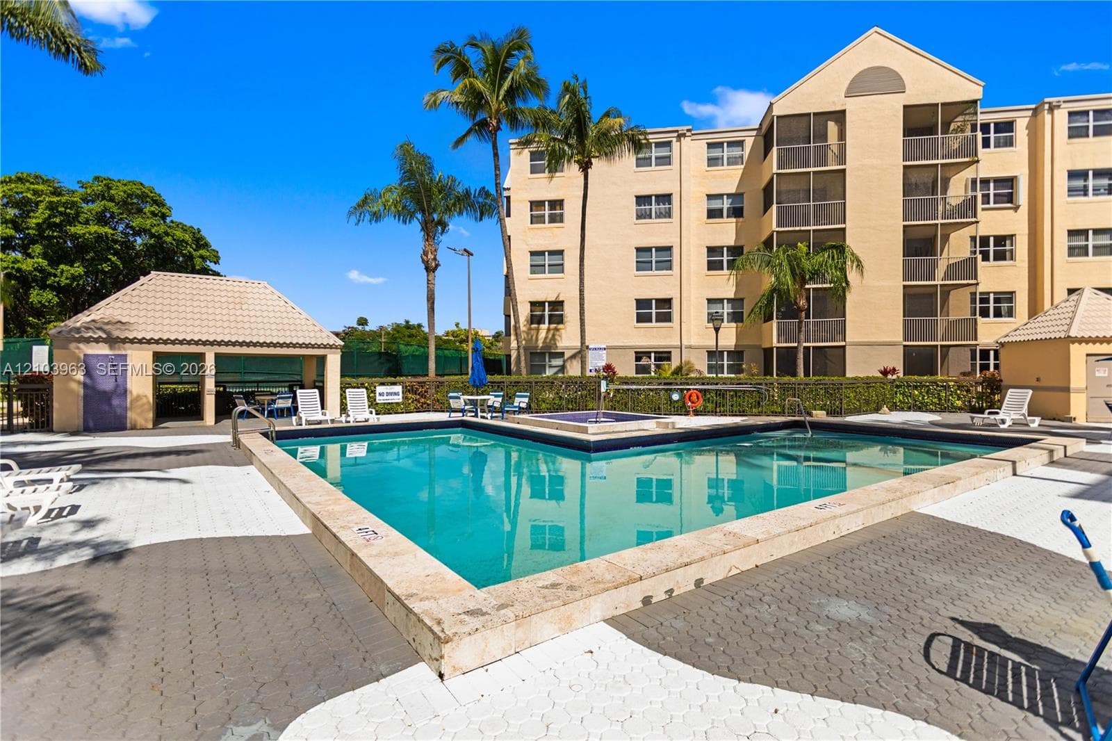 LAS VISTAS AT DORAL CONDO · #502 in Doral - Photo 5