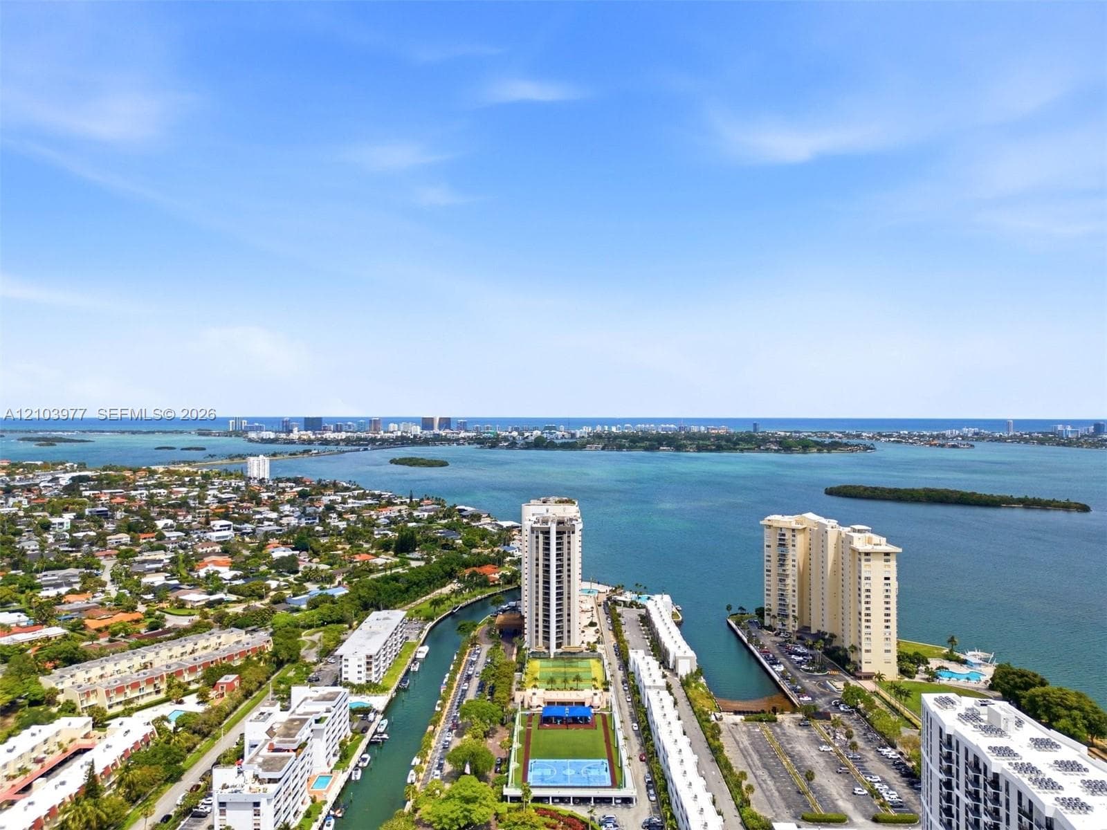 CRICKET CLUB CONDO · #1505 in Miami - Photo 3