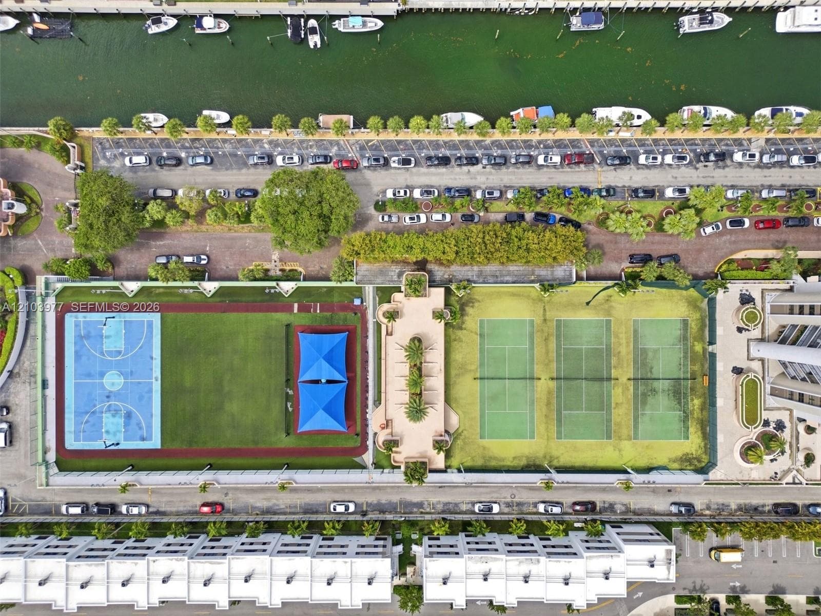 CRICKET CLUB CONDO · #1505 in Miami - Photo 31