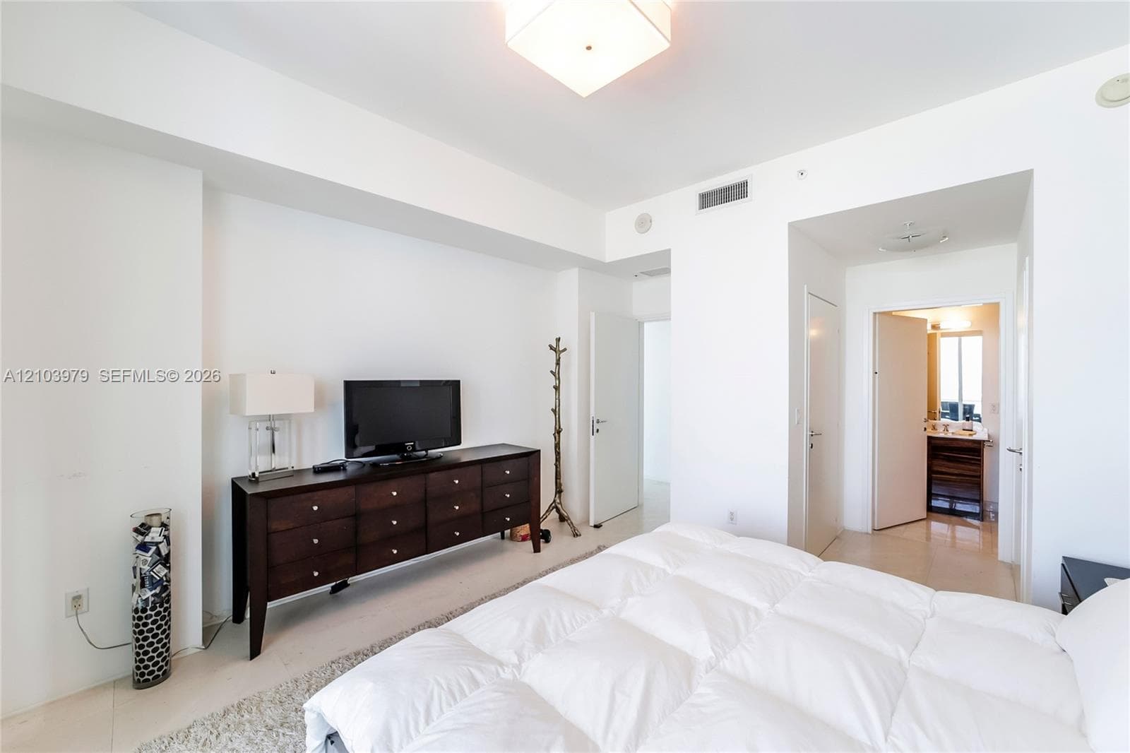 Continuum North · #2205 in Miami Beach - Photo 24