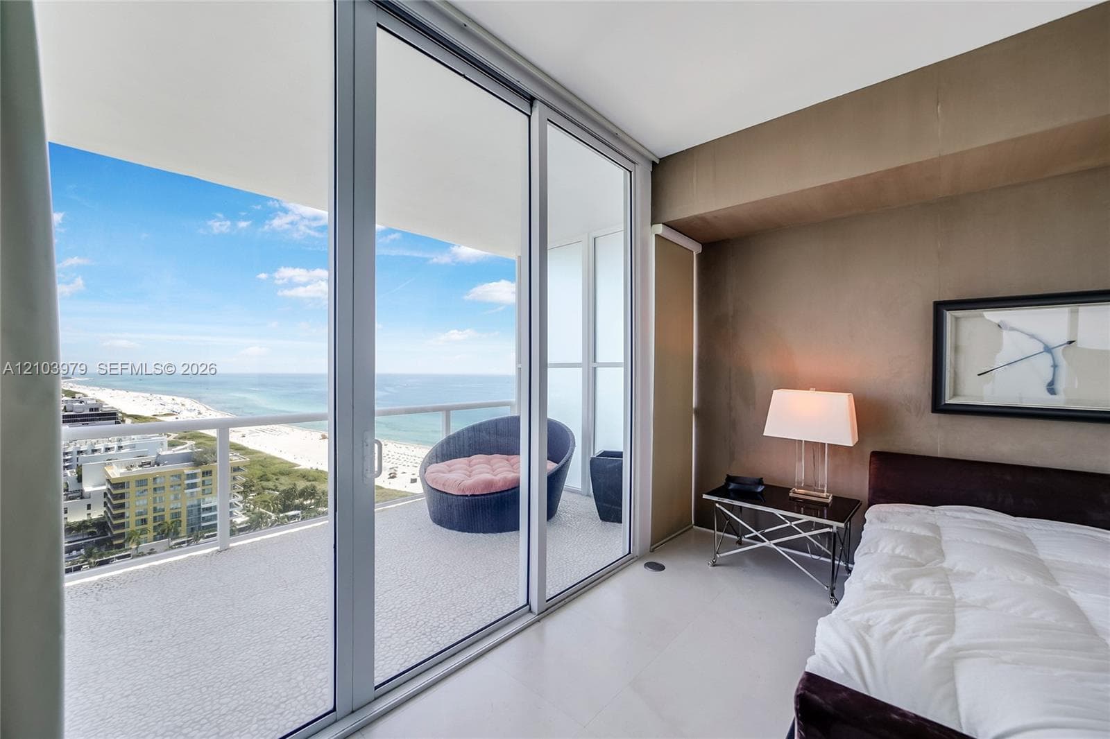 Continuum North · #2205 in Miami Beach - Photo 19