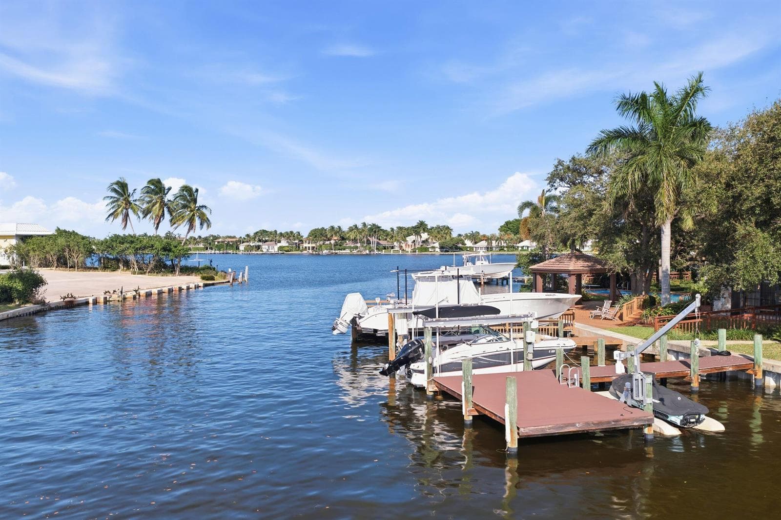 DOCK