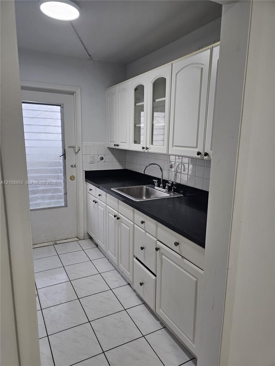 WILEY CONDO APTS · #2 in Hollywood - Photo 11