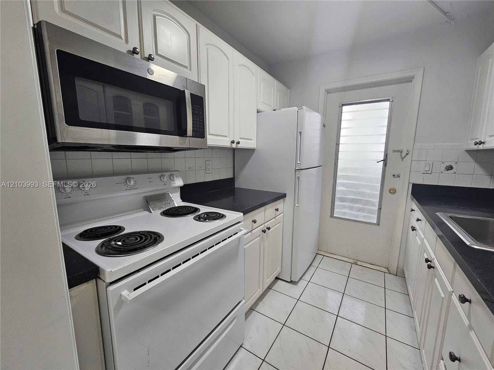 WILEY CONDO APTS · #2 in Hollywood - Photo 8