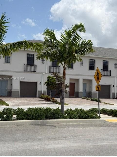 1232 SW 8th Ct #1232 photo 1