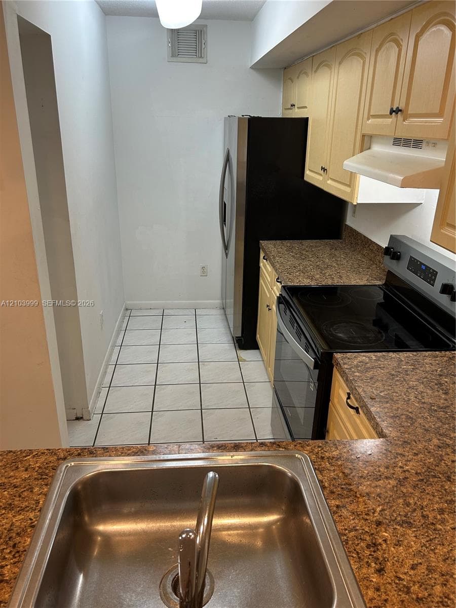 VILLA RUSTICA I CONDO · #104 in Hialeah - Photo 9