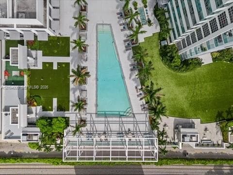Midtown 4 · #L0202 in Miami - Photo 18