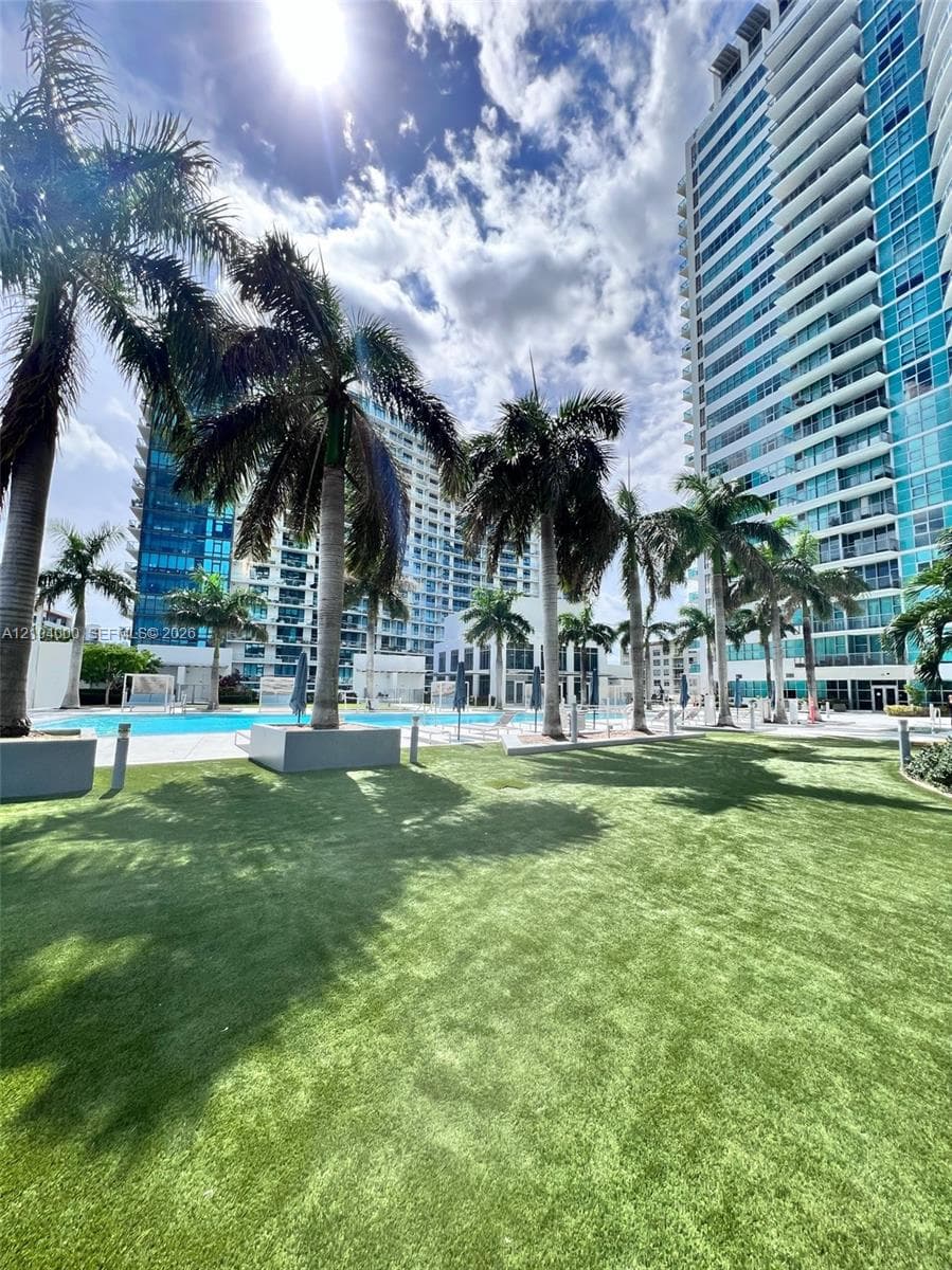 Midtown 4 · #L0202 in Miami - Photo 25