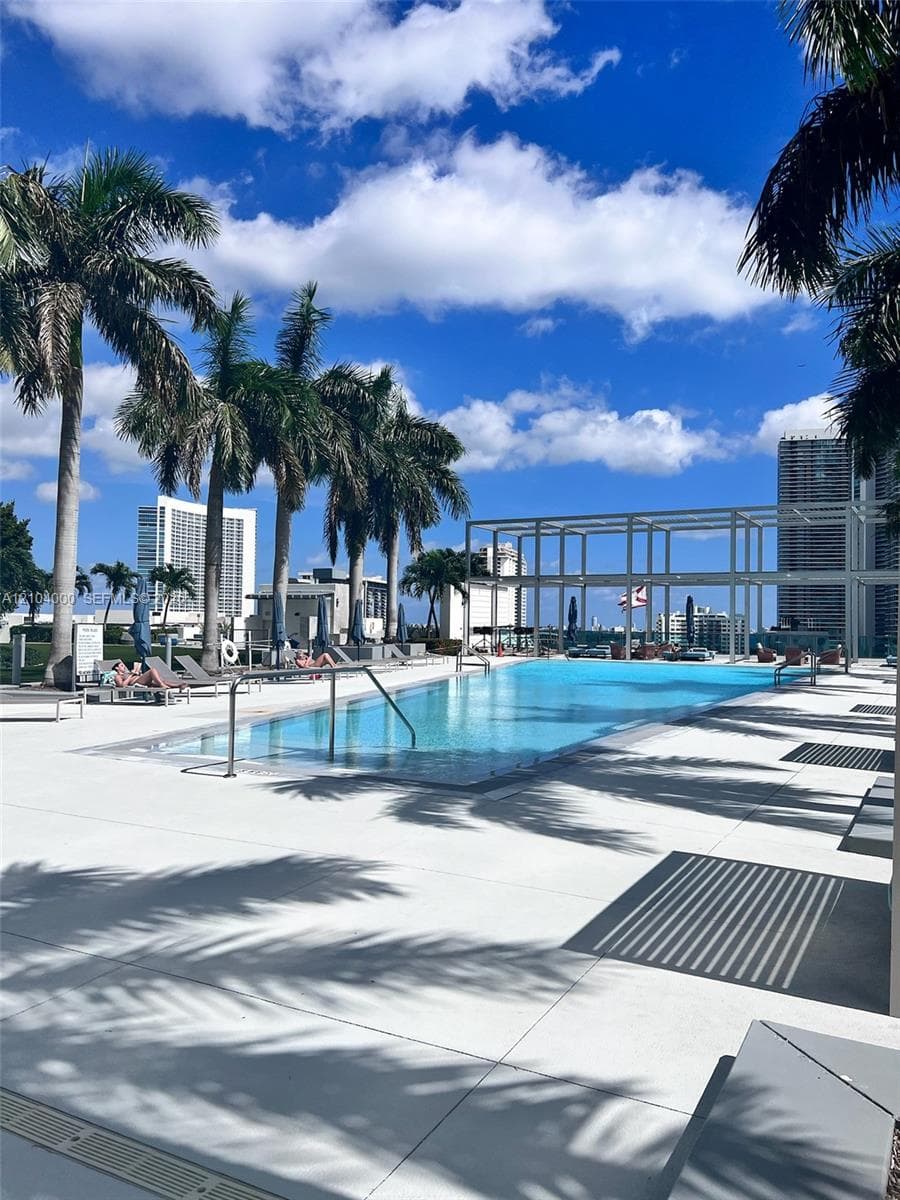 Midtown 4 · #L0202 in Miami - Photo 21