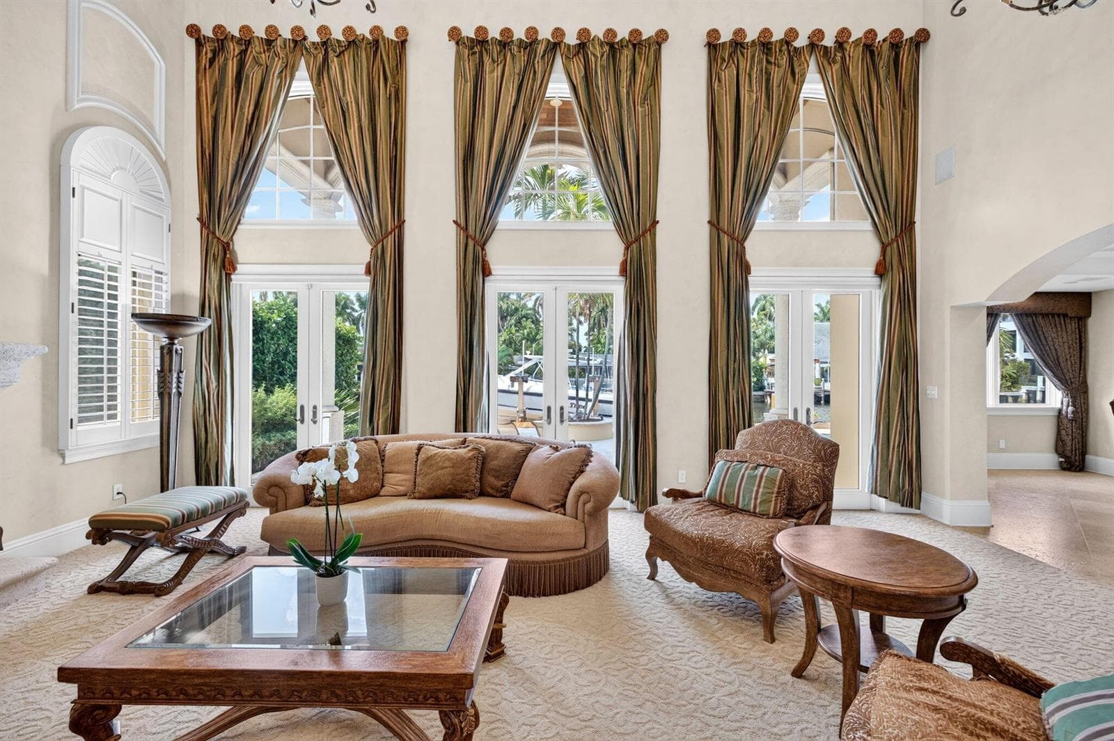 014_Formal_Living_Room
