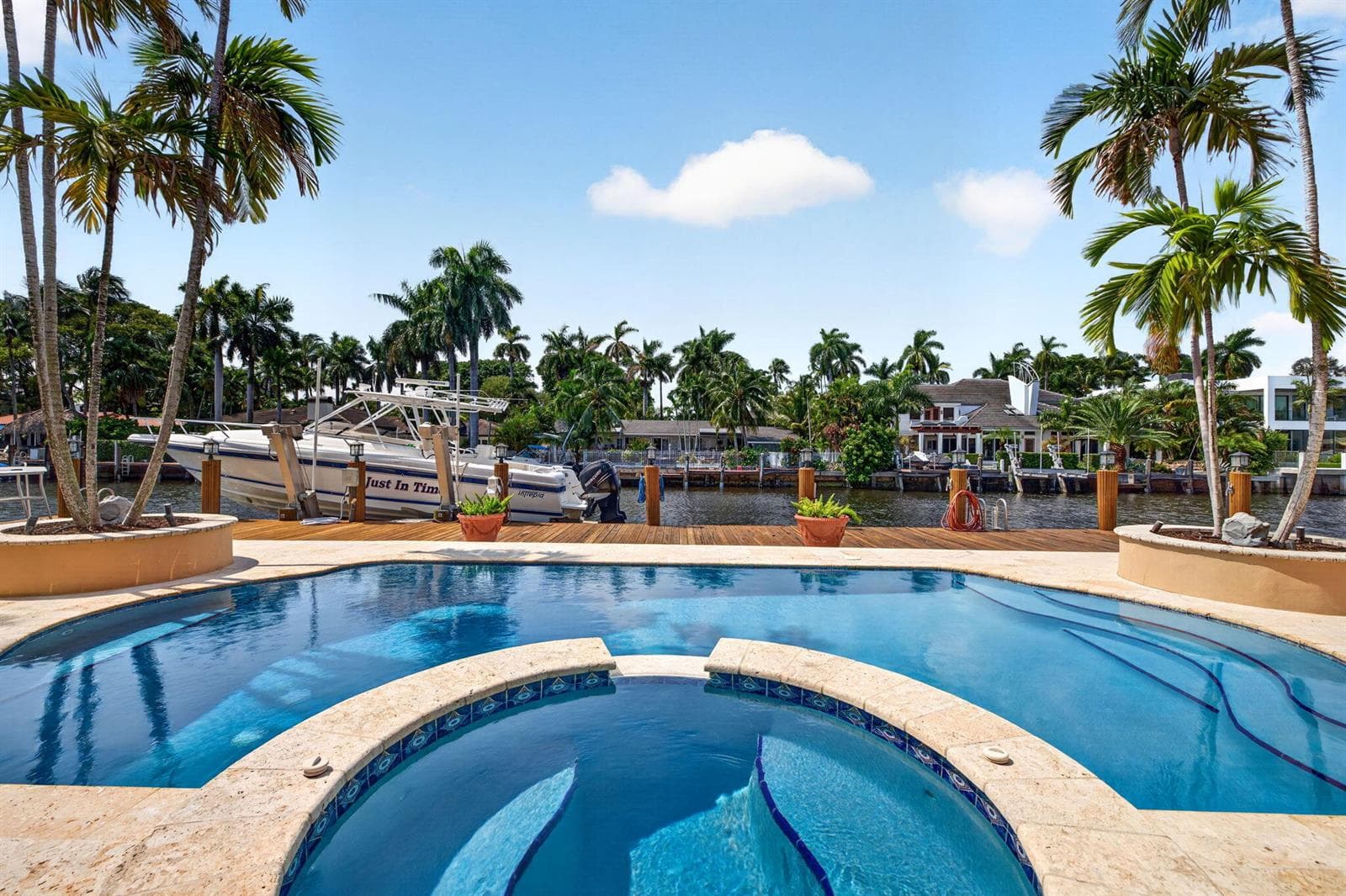 125_Pool_and_Spa