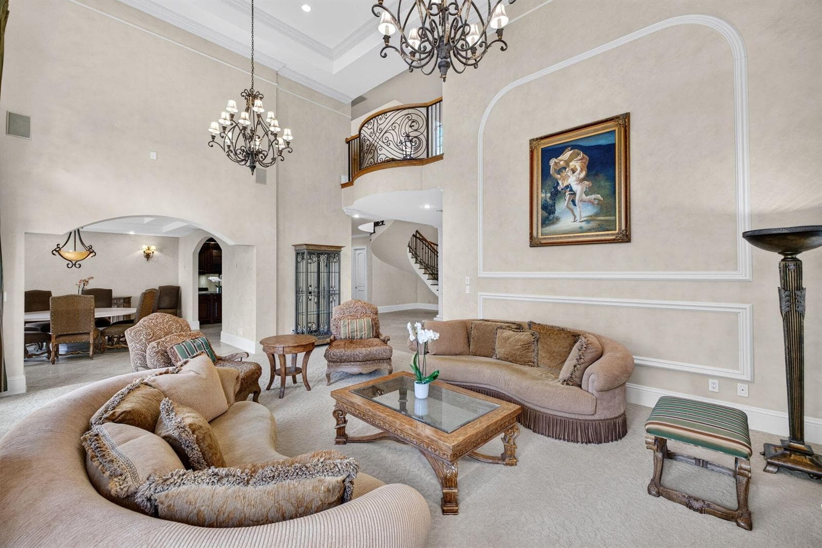 021_Formal_Living_Room