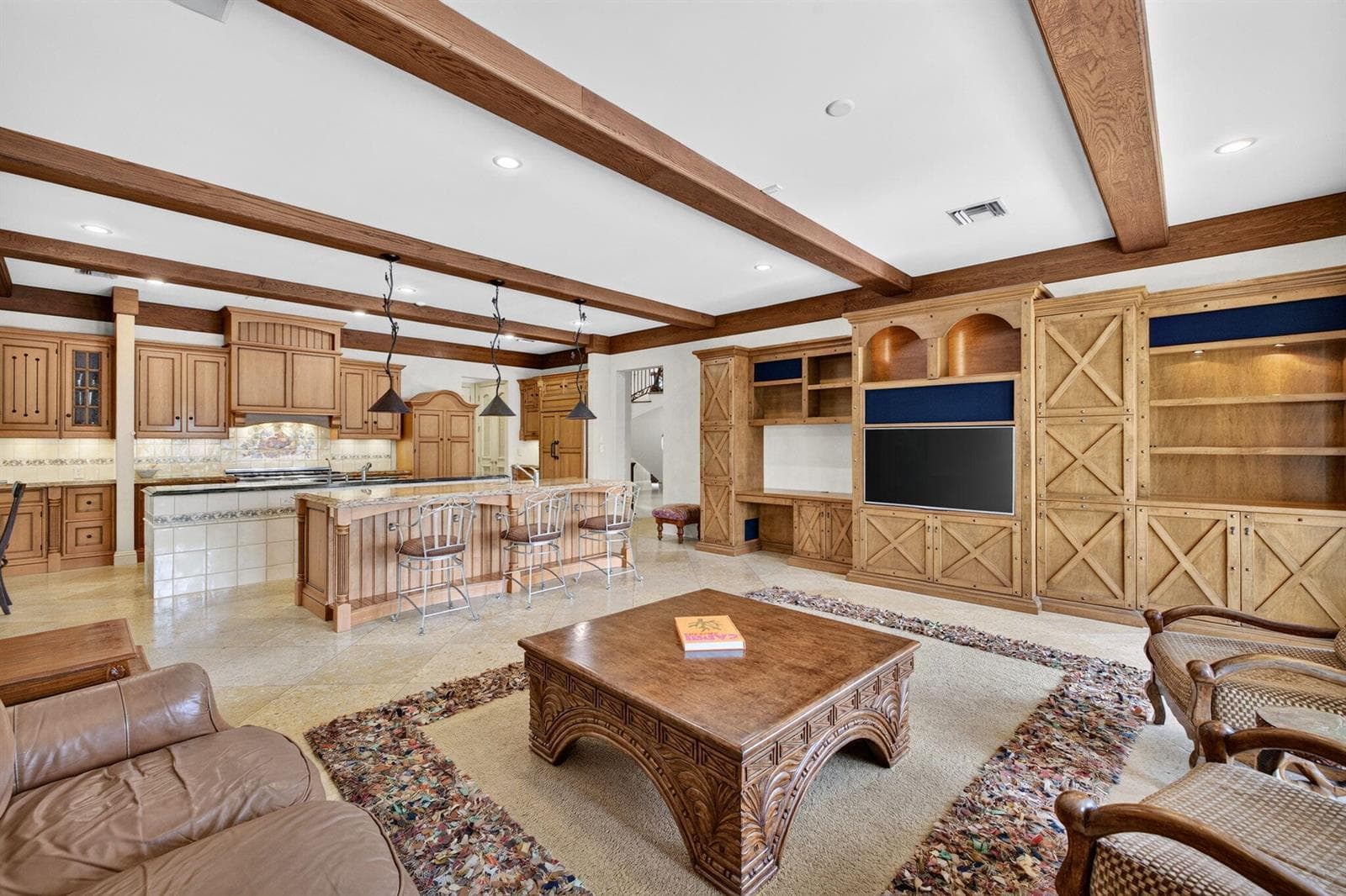 039_Family_Room