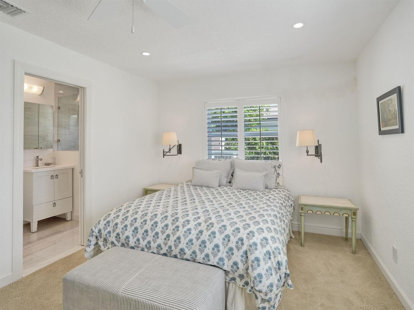 2nd Bedroom W/ Bathroom