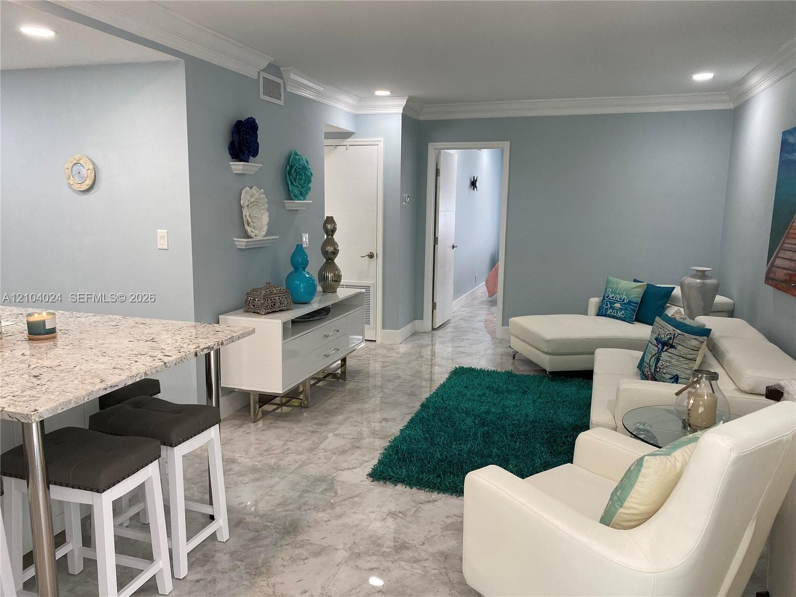 VILLAGE BY THE SEA CONDO · #207 in Lauderdale By The Sea - Photo 2
