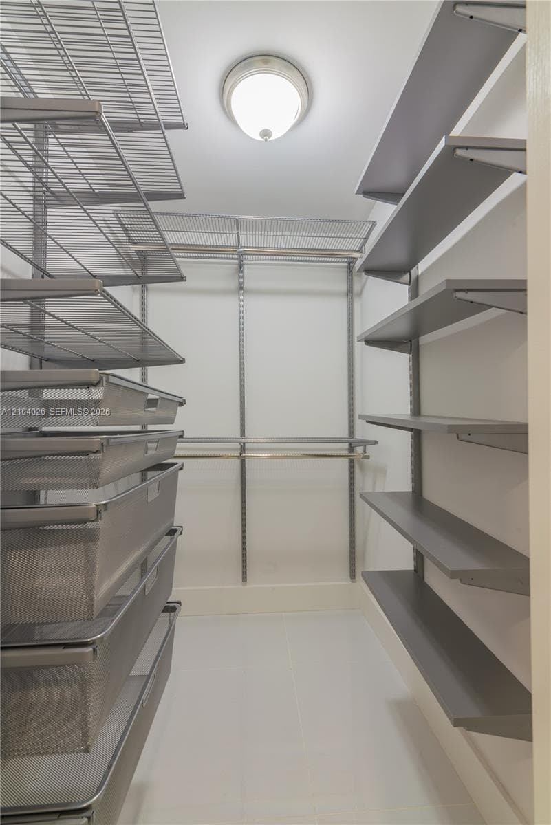 ENCLAVE SHORES CONDO · #6 in North Miami Beach - Photo 12