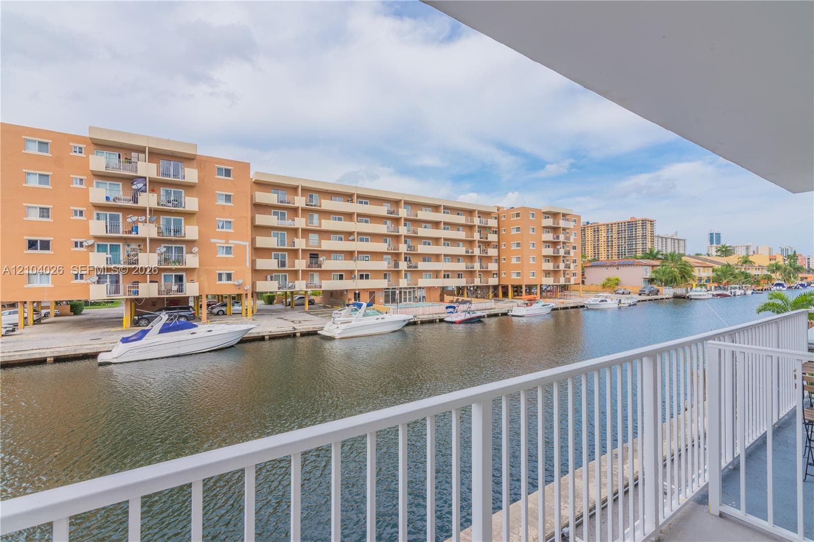ENCLAVE SHORES CONDO · #6 in North Miami Beach - Photo 10