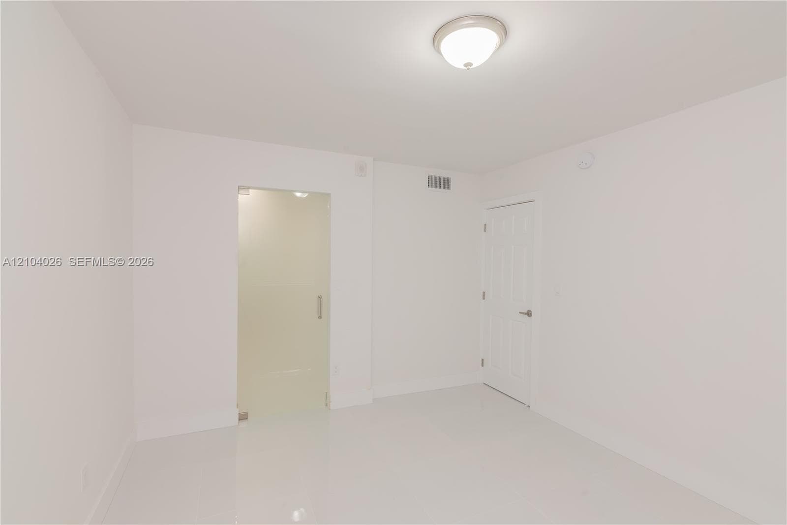 ENCLAVE SHORES CONDO · #6 in North Miami Beach - Photo 18