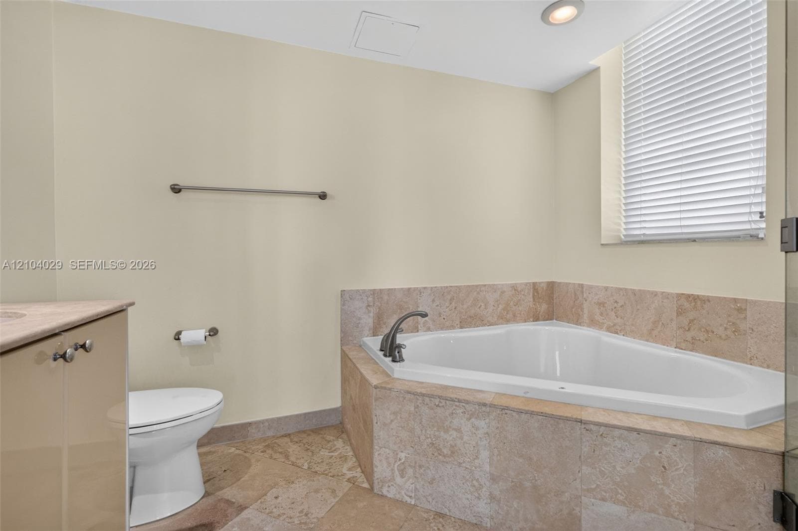 Duo · #2303W in Hallandale Beach - Photo 26