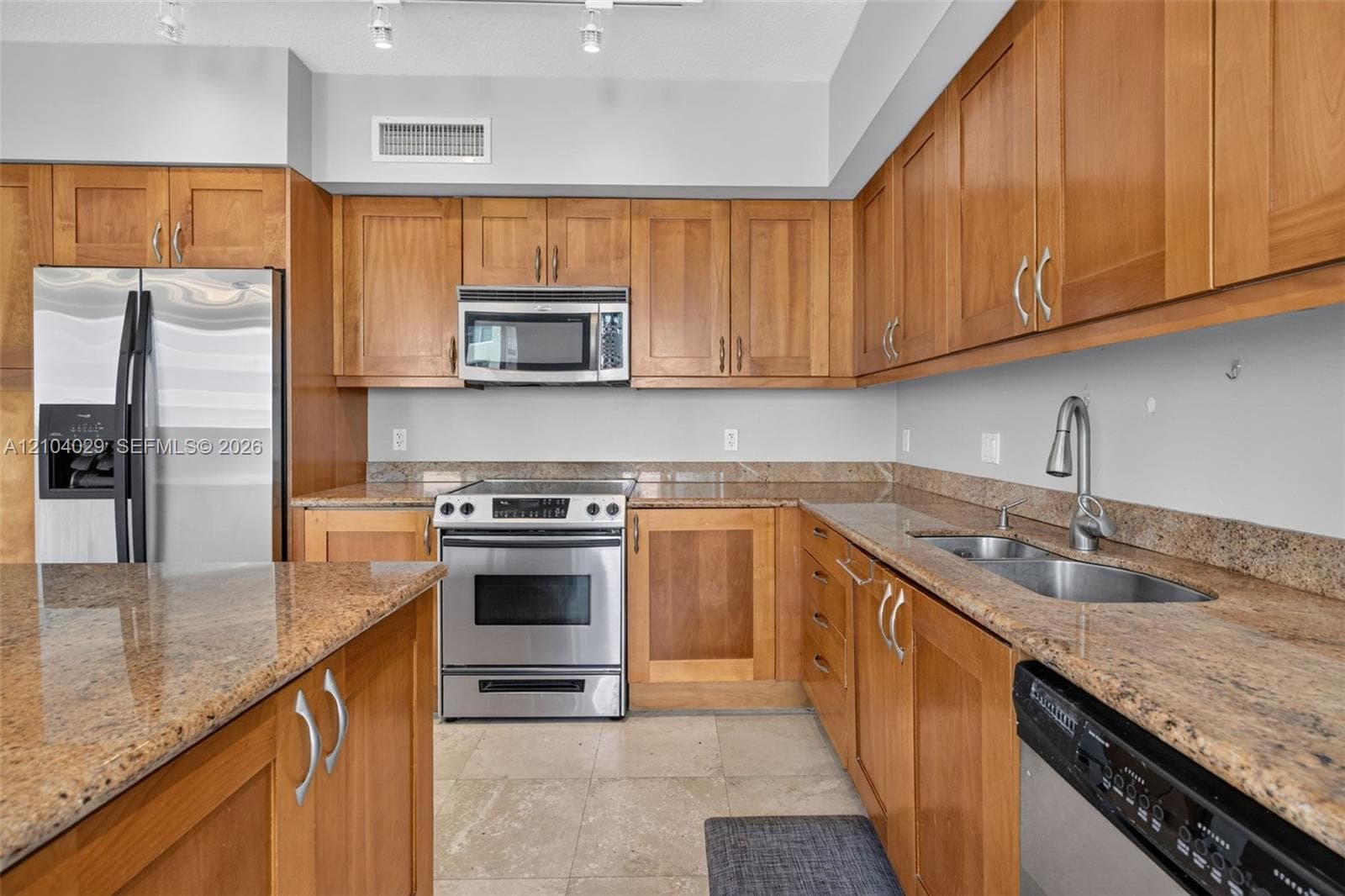 Duo · #2303W in Hallandale Beach - Photo 10