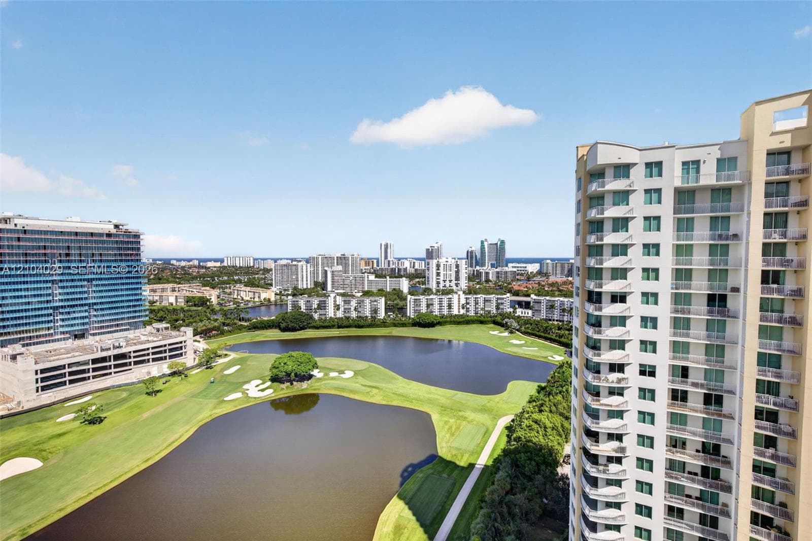 Duo · #2303W in Hallandale Beach - Photo 19