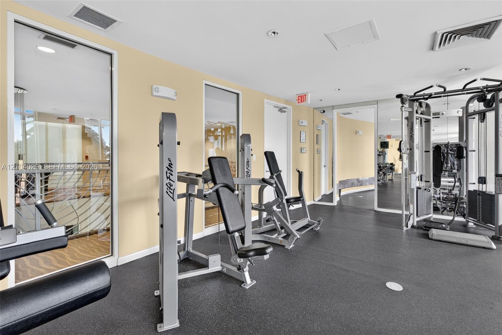 Duo · #2303W in Hallandale Beach - Photo 44